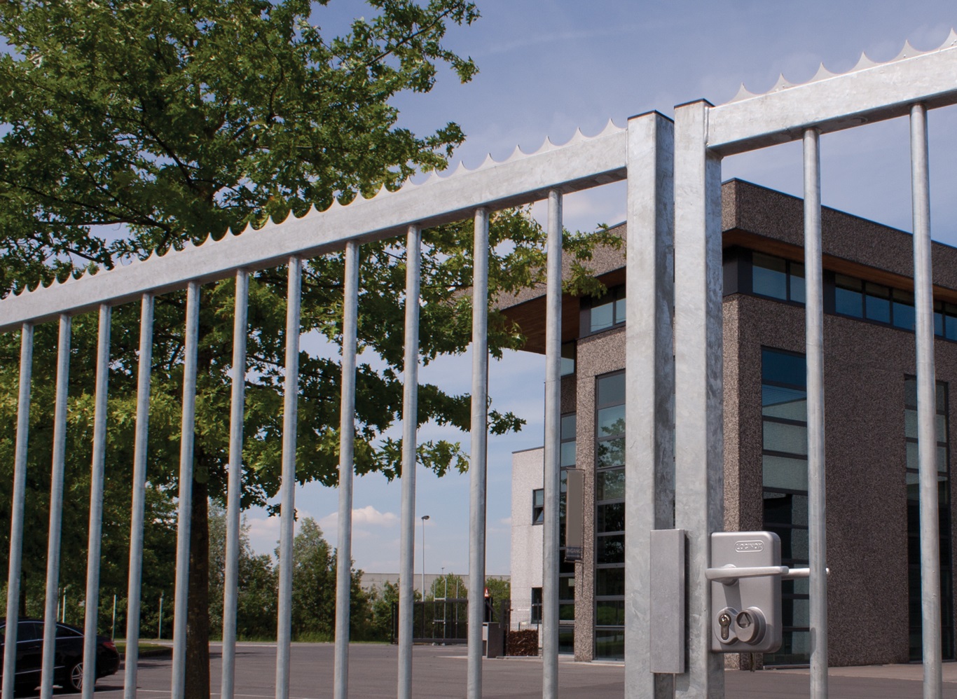 Overklimbeveiliging voor hek LOCINOX PKSG2000