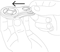 3. Poussez délicatement la coque vers le haut