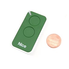 De NICE Era Inti INTI2G is de kleinste afstandsbediening van NICE De NICE Era Inti INTI2G is de kleinste afstandsbediening van NICE