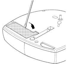2. Retirez le cache en plastique du compartiment de la batterie 2. Retirez le cache en plastique du compartiment de la batterie