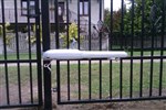 Exemple de montage de l’automatisme NICE Wingo Exemple de montage de l’automatisme NICE Wingo